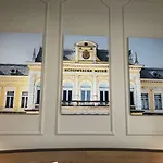 Anna Palace מלון
