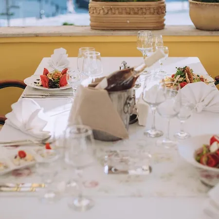 Anna Palace Hotel 4*