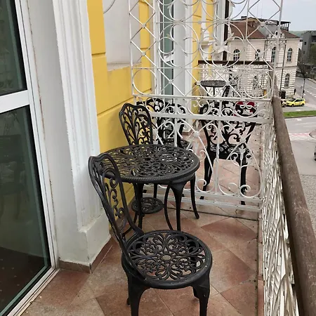 Anna Palace Ruse