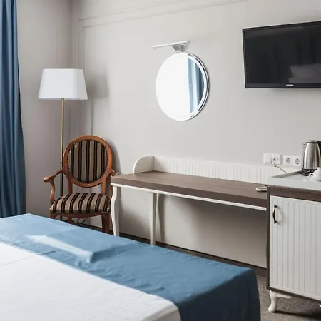 Hotel Anna Palace 4*