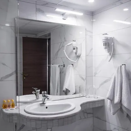 Anna Palace Hotel 4*