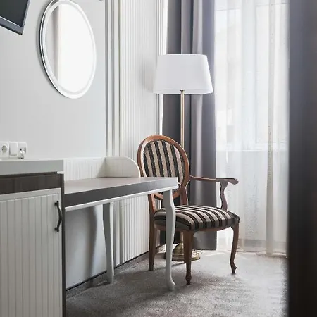 Anna Palace Hotel 4*