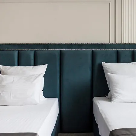 Anna Palace מלון 4*