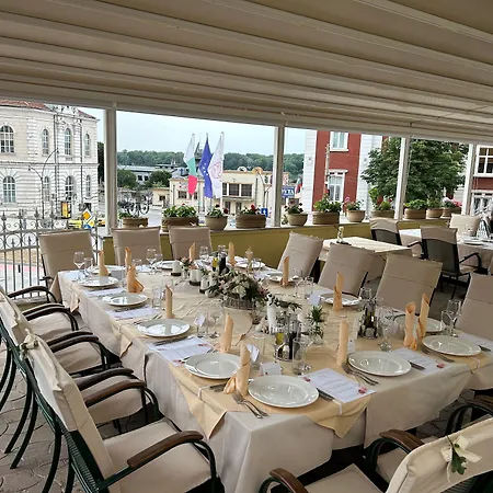 Hotel Anna Palace Roese