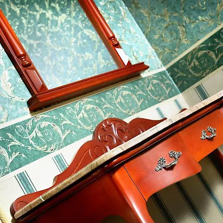 Anna Palace Hotel 4*