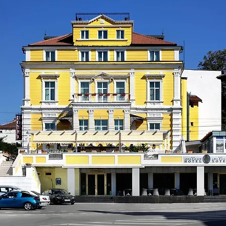 Anna Palace