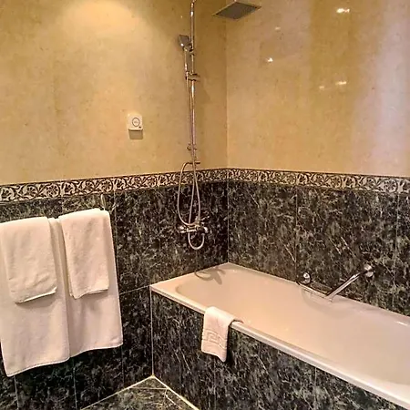 Hotel Anna Palace