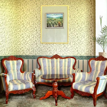 Anna Palace 4* רוסה
