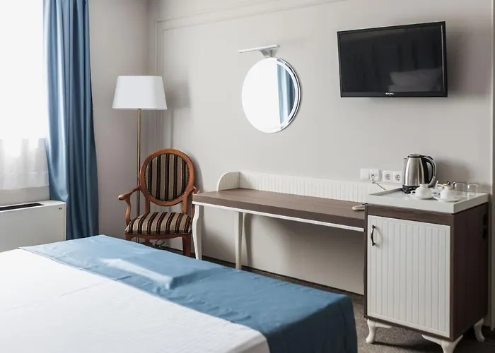 Hotel Anna Palace 4*