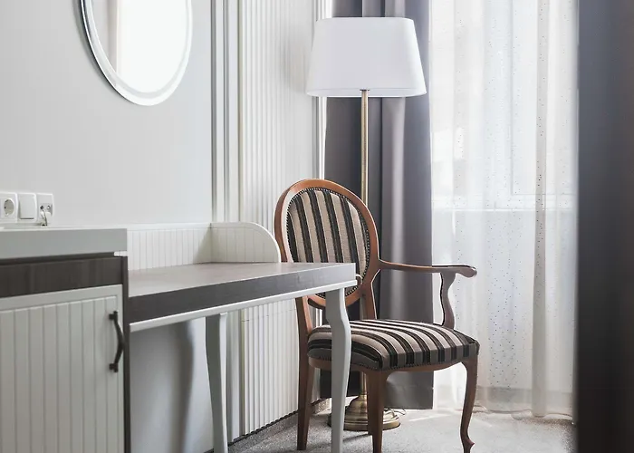 Hotel Anna Palace 4*